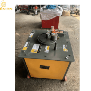 Máy bẻ đai sắt thép GF32 là dòng máy chuyên dụng trong ngành xây dựng, dùng để uốn, nắn, cắt và bẻ đai sắt tự động theo kích thước yêu cầu.